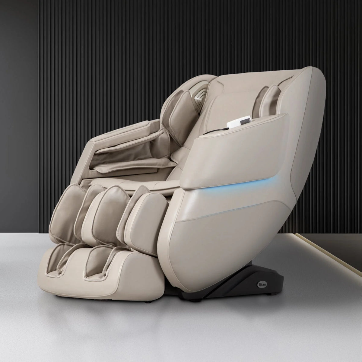 Titan Grande XL 3D Massage Chair