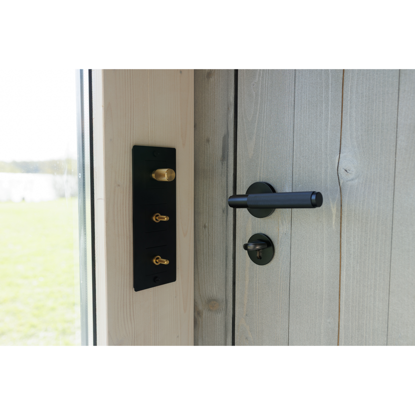 Genevas St. Moritz Pre-Assembled Outdoor Sauna with Lounge & Shower Cabin