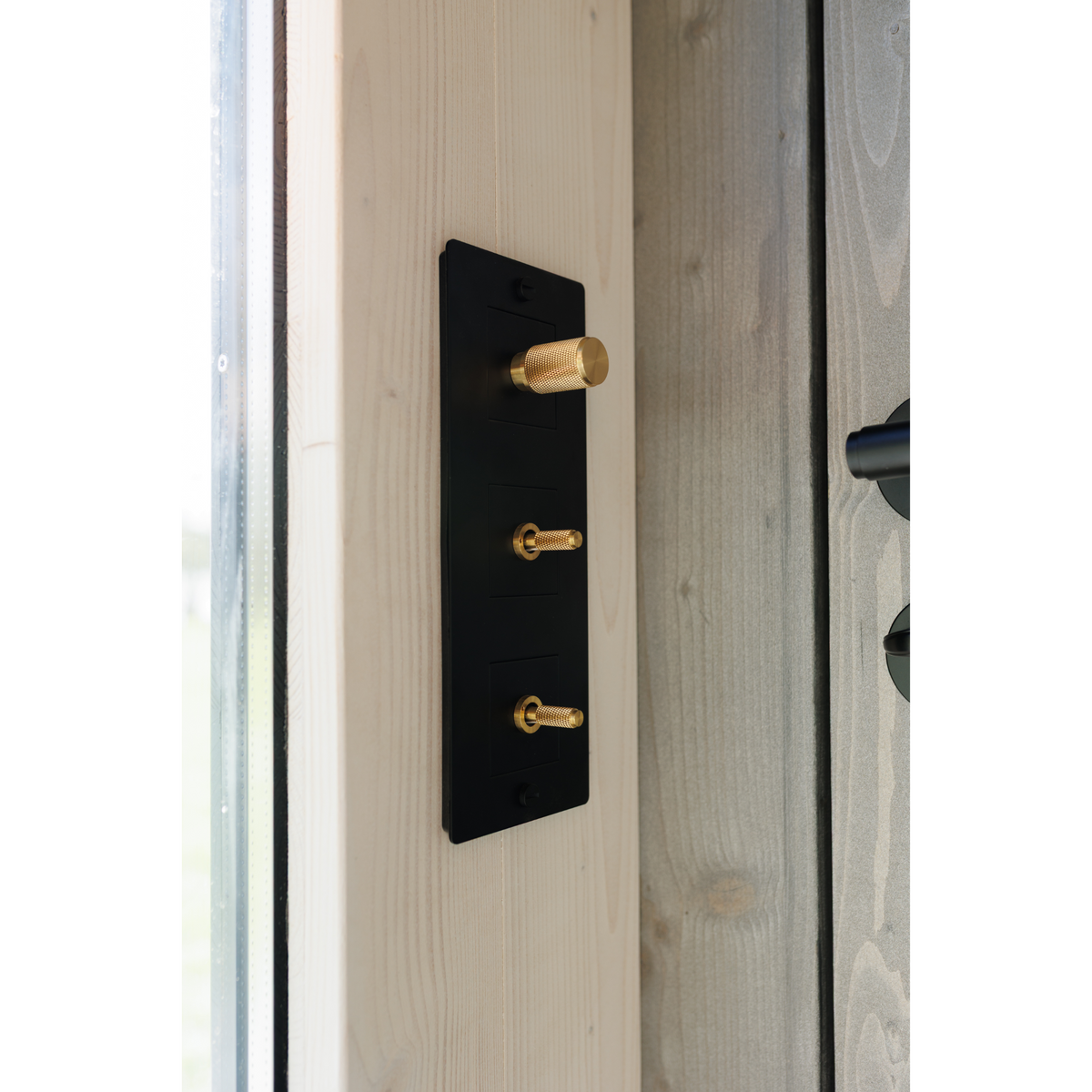 Genevas St. Moritz Pre-Assembled Outdoor Sauna with Lounge & Shower Cabin