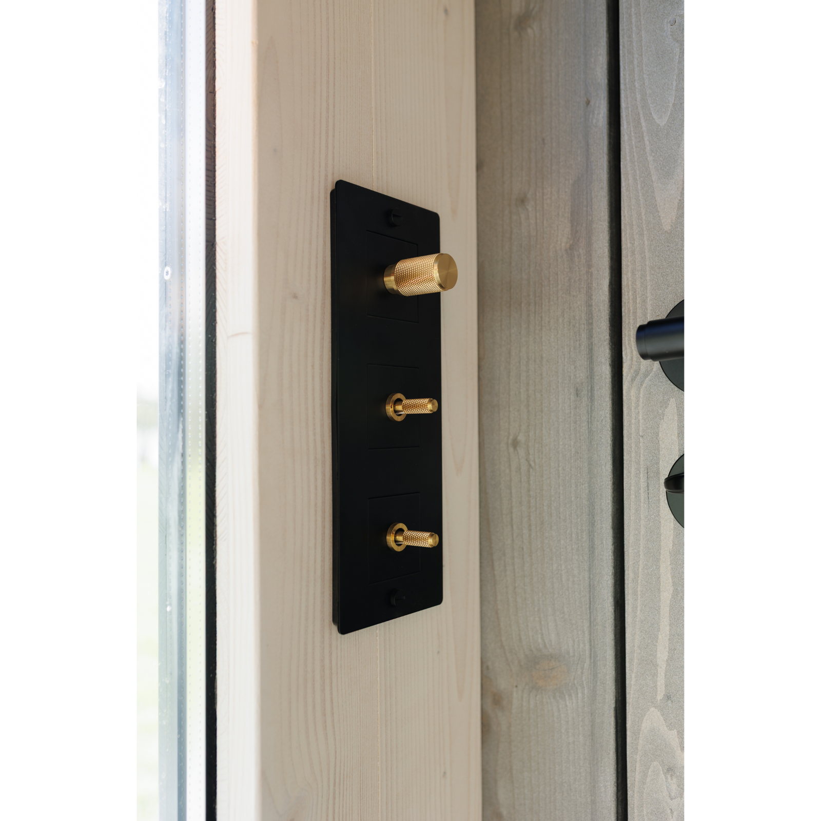 Genevas St. Moritz Pre-Assembled Outdoor Sauna with Lounge & Shower Cabin