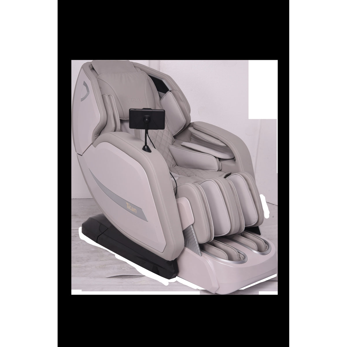 Titan 4D Advent Massage Chair